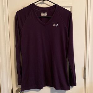 Women’s under armour long sleeve shirt. Size small